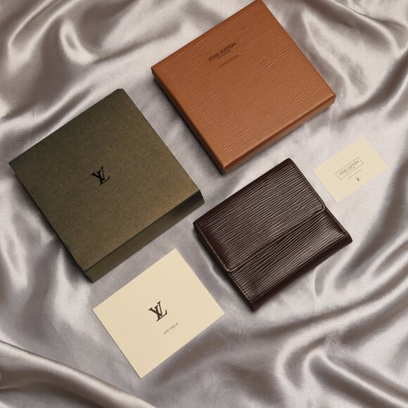LOUIS VUITTON Epi Leather Elise Trifold Wallet - Picture 1 of 14
